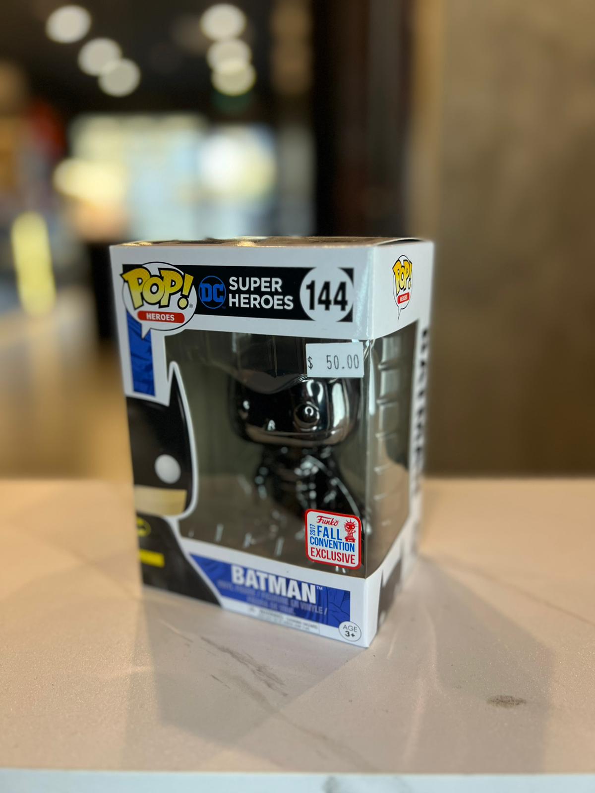 Funko Pop! Vinyl DC Super Heroes - Batman 2017 Falls Convention Exclusive