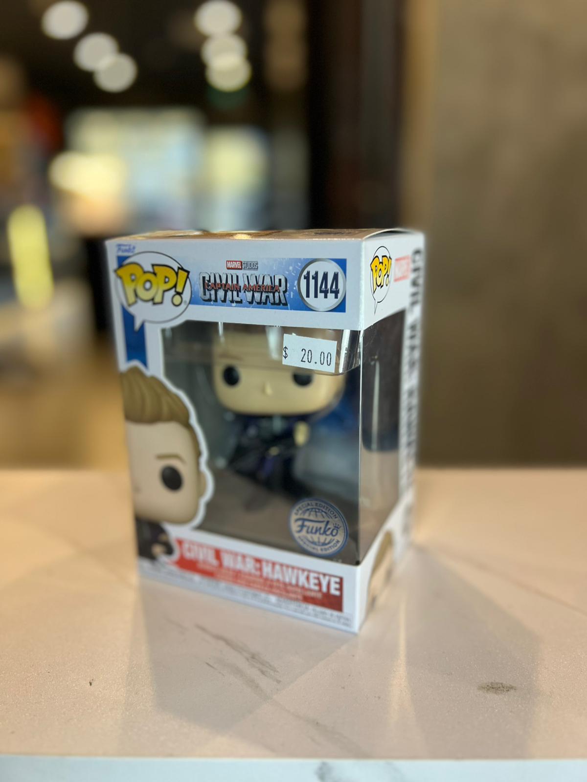 Hawkeye Civil War Pop 1144 Funko Special Edition