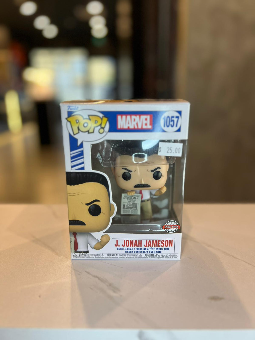 Funko Pop! Marvel J. Jonah Jameson Special Edition #1057 - Spider-Man!