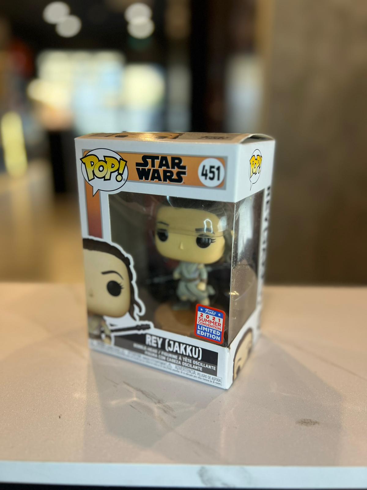 Pop Viynl Star Wars Rey (jakku) #451 limited edition