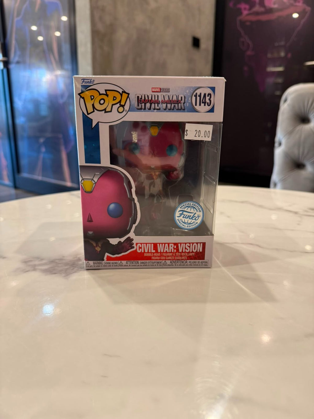 Funko Pop! Marvel Vision Vinyl Bobble Head (Civil War)
